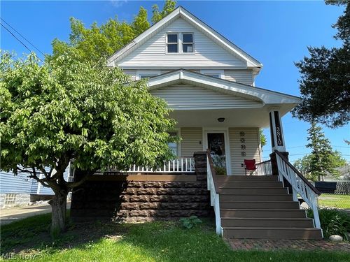 3810 Biddulph Ave, Cleveland, OH, 44109-5011 | Card Image