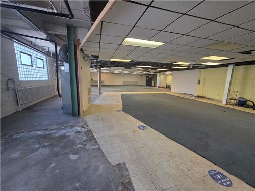 a-1401 Broadway, Fountain Hill, PA, 18015-4024 | Card Image