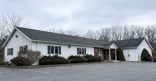 1130 Corporate Dr, Auburn, NY, 13021-1637 | Card Image