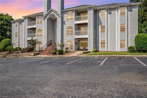 apt-2b-3624 Morris Farm Dr, Greensboro, NC, 27409-8950 | Card Image
