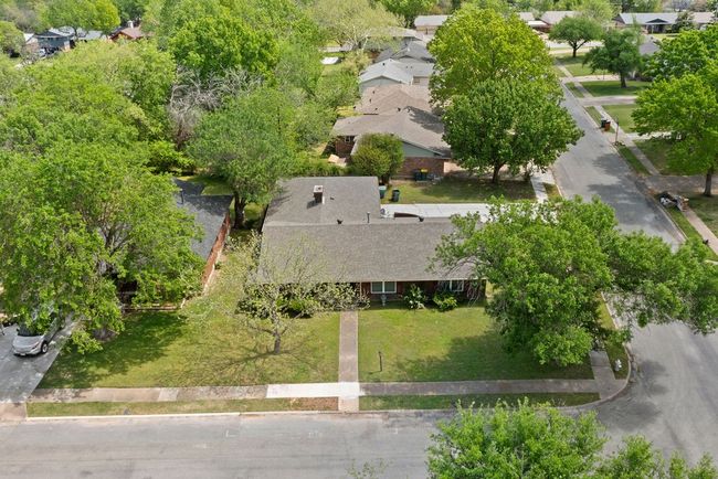 1203 Blanton Pl, House other with 3 bedrooms, 2 bathrooms and null parking in Sherman TX | Image 26