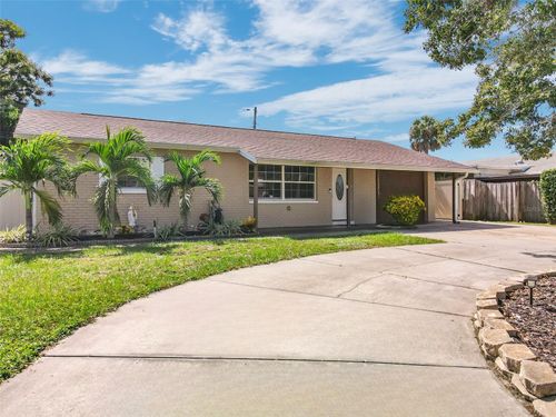 11210 102nd Ter, Seminole, FL, 33778-4114 | Card Image