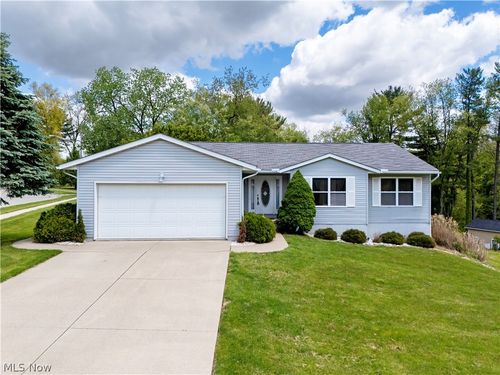 4937 Pine Ridge Dr, Wooster, OH, 44691-1004 | Card Image