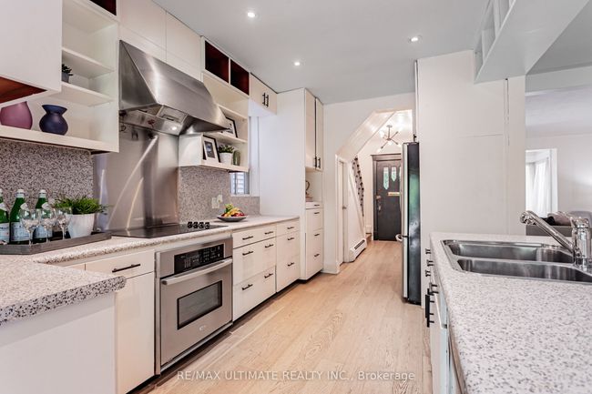 275 Kenilworth Ave, House other with 4 bedrooms, 2 bathrooms and 1 parking in Toronto ON | Image 25