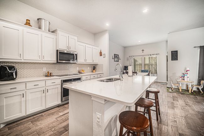 6505 Boot Jack Dr, House other with 4 bedrooms, 3 bathrooms and null parking in Joshua TX | Image 10
