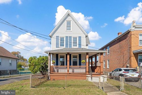 704 W Route 130, Burlington, NJ, 08016-1276 | Card Image