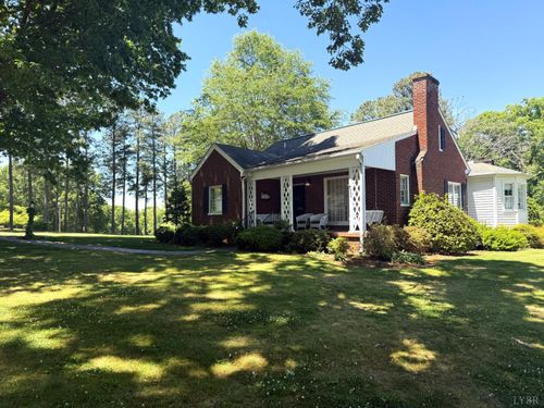 302 Halifax St, Phenix, VA, 23959-2907 | Card Image
