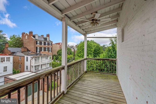 APT-7 - 3333 N St Nw, Condo with 2 bedrooms, 3 bathrooms and null parking in WASHINGTON DC | Image 27
