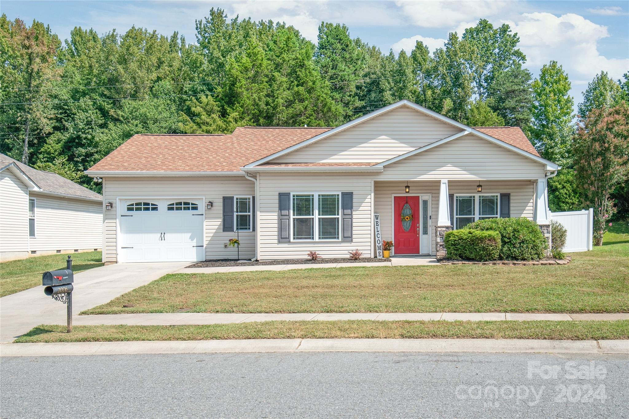 Chantilly Ln, Salisbury, NC 28146