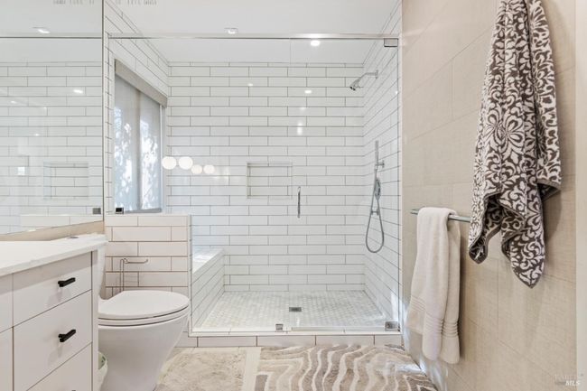 333 Oak Leaf Circle, House other with 3 bedrooms, 2 bathrooms and 4 parking in Santa Rosa CA | Image 16