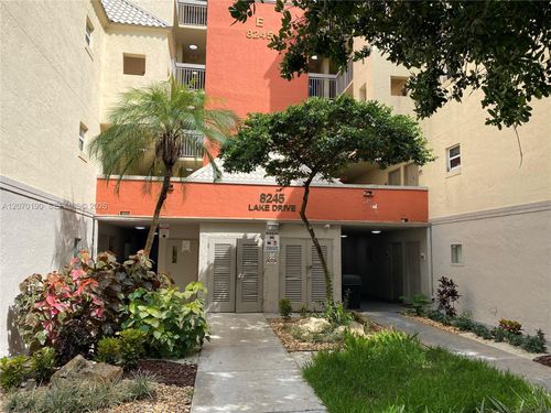 101-8245 Lake Dr, Doral, FL, 33166-7818 | Card Image