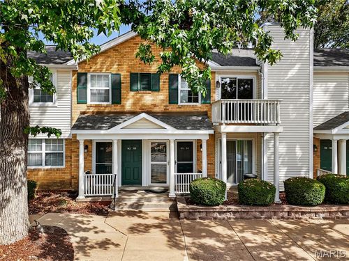 9067 Wrenwood Ln, Saint Louis, MO, 63144-1601 | Card Image
