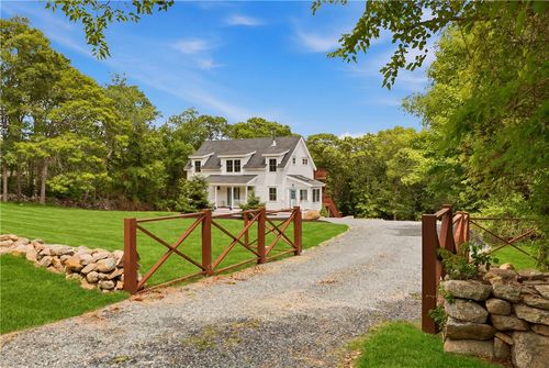 26 Old Stone Church Rd, Little Compton, RI, 02837-1071 | Card Image