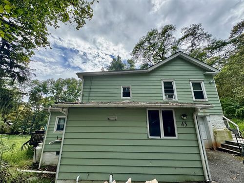 43 Prospect Hill Rd, Cuddebackville, NY, 12729-5009 | Card Image