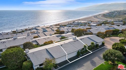 6789 Seawatch Ln, Malibu, CA, 90265-4141 | Card Image