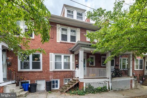 207 Spruce St, READING, PA, 19611-1338 | Card Image