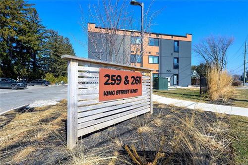 303-259 King St E, Stoney Creek, ON, L8G1L9 | Card Image