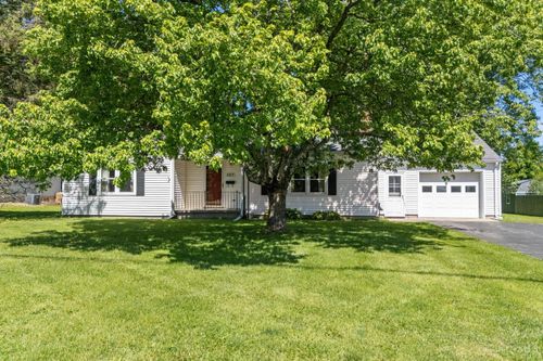557 Prairie Ave, Wilmington, OH, 45177-1722 | Card Image