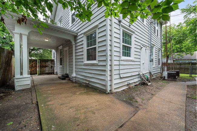 1301 W 2 Nd Ave, House other with 5 bedrooms, 2 bathrooms and null parking in Corsicana TX | Image 24