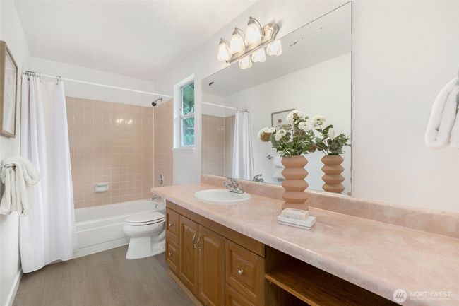 20039 99 Th Ct Ne, House other with 3 bedrooms, 3 bathrooms and 2 parking in Bothell WA | Image 19