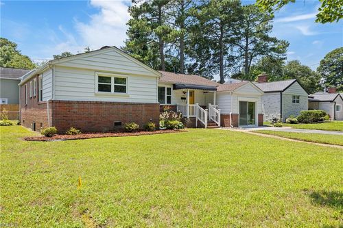 153 W Evans St, Norfolk, VA, 23503-4731 | Card Image