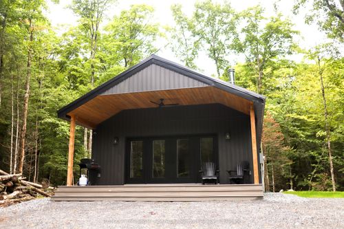 1366 Basshaunt Lake Road, Dysart et al, ON, K0M1M0 | Card Image