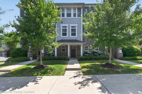 565 Jenny Way, Brighton, MI, 48116 | Card Image