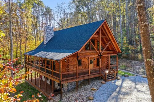 21844 Frantz Road, Logan, OH, 45654 | Card Image