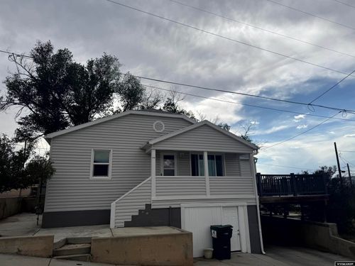 518 F St, Rock Springs, WY, 82901-6314 | Card Image