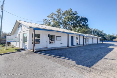1213 Broad Avenue, Gulfport, MS, 39501 | Card Image