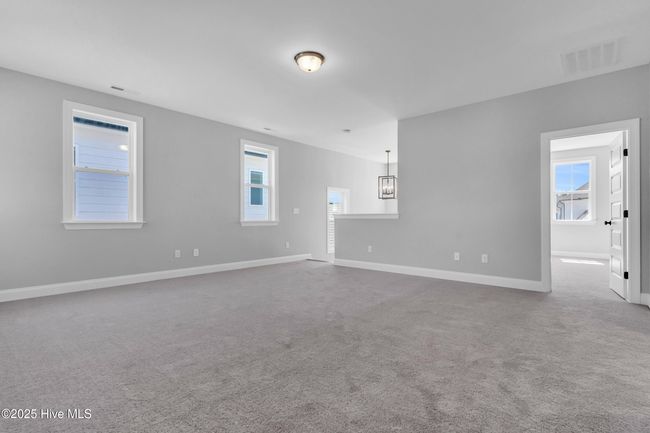 Similar Home | Image 24