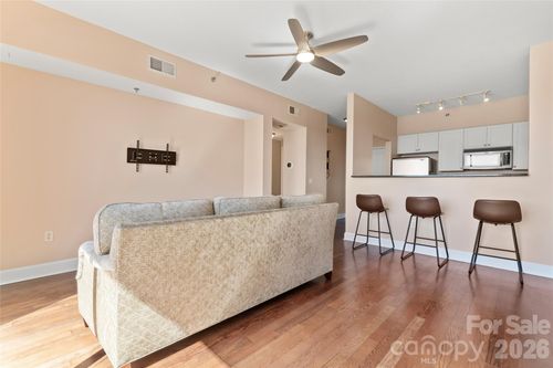 714-1315 East Blvd, Charlotte, NC, 28203-6079 | Card Image