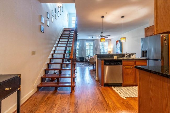 APT-13 - 1602 Elgin St, Townhouse with 2 bedrooms, 2 bathrooms and null parking in Houston TX | Image 15