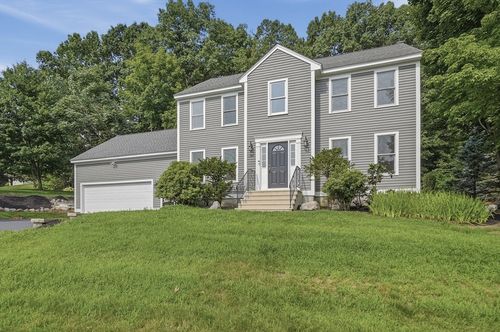 22 Wachusett Cir, Shrewsbury, MA, 01545-1837 | Card Image