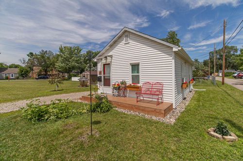 1128 2nd Ave S, Sauk Rapids, MN, 56379-1006 | Card Image