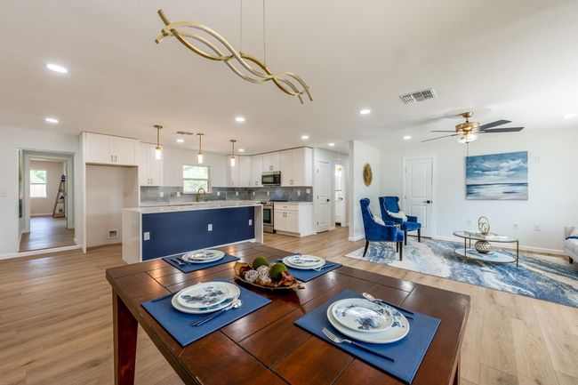 106 W Heron Dr, House other with 4 bedrooms, 3 bathrooms and null parking in Highland Haven TX | Image 7