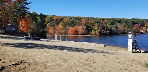 118 Lake Shore Blvd, Stafford Springs, CT, 06076-3438 | Card Image