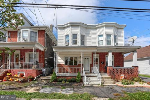 323 W Spring St, FRACKVILLE, PA, 17931-1220 | Card Image
