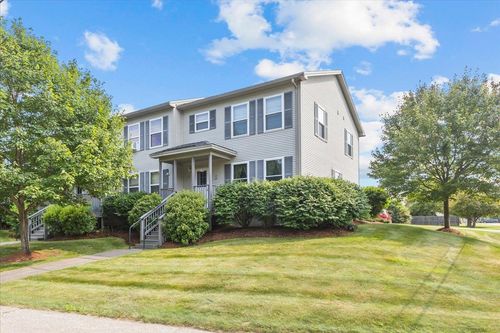 unit-107-12 Checkerberry Sq, Milton, VT, 05468-4800 | Card Image