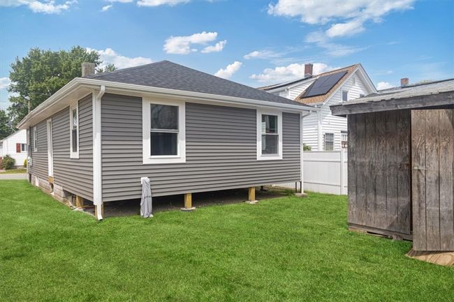 34 Stowe Ave, House other with 2 bedrooms, 1 bathrooms and 4 parking in Riverside RI | Image 15