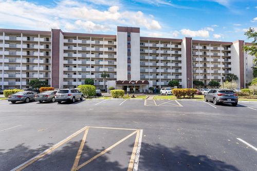 apt-311-5860 Nw 44th St, Lauderhill, FL, 33319-6162 | Card Image
