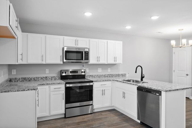 122 Davis Ridge Ln, House attached with 2 bedrooms, 3 bathrooms and null parking in Clarksville TN | Image 12