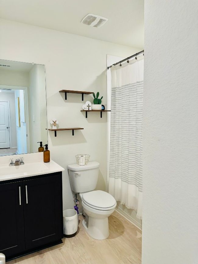 178 Levi Lndg, House other with 3 bedrooms, 2 bathrooms and 4 parking in Kyle TX | Image 19