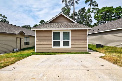 11475 Underwood St, Willis, TX, 77318-7663 | Card Image