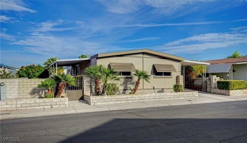 3046 La Barca Lane Lane, Las Vegas, NV, 89122 | Card Image