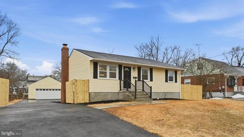 7555 Alleghany Rd, MANASSAS, VA, 20111-4146 | Card Image