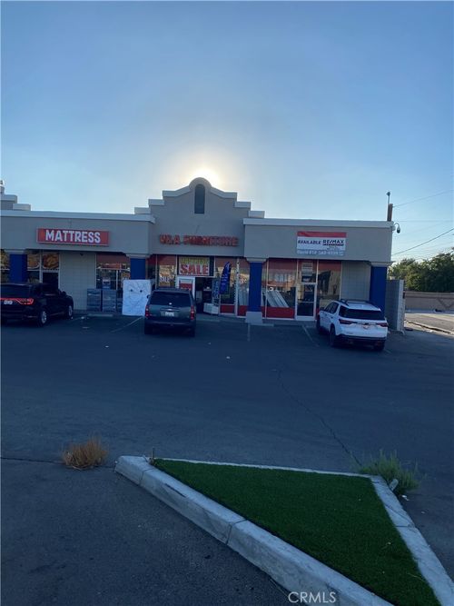 1147 W Avenue I, Lancaster, CA, 93534-2245 | Card Image