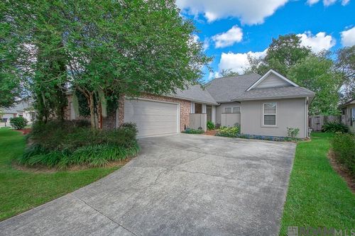 10838 Hillbrook Ave, Baton Rouge, LA, 70810-7751 | Card Image