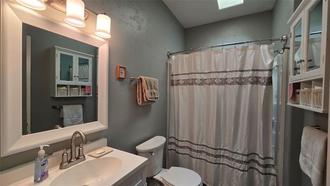 38596 Two Island View Rd, Home with 3 bedrooms, 2 bathrooms and null parking in Rollins MT | Image 17