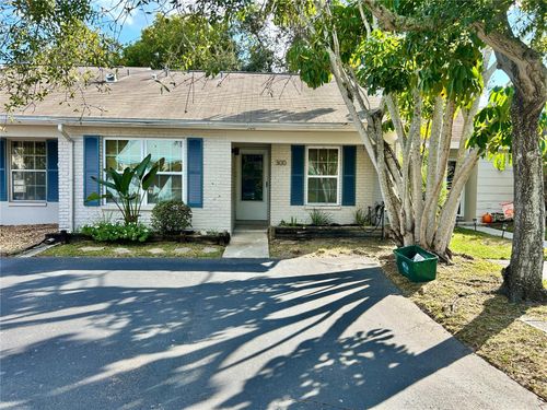 300 Plymouth St, SAFETY HARBOR, FL, 34695-2723 | Card Image